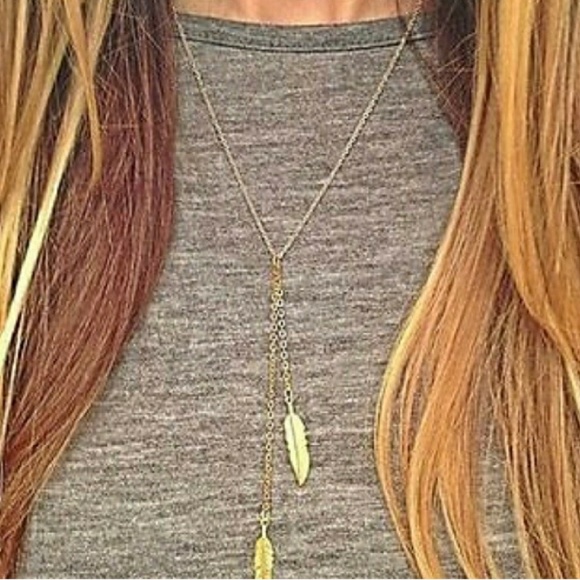 Double Feather Necklace - Picture 4 of 5